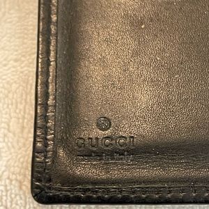 Gucci Credit Card Flap holder wallet in Canvas brown material.